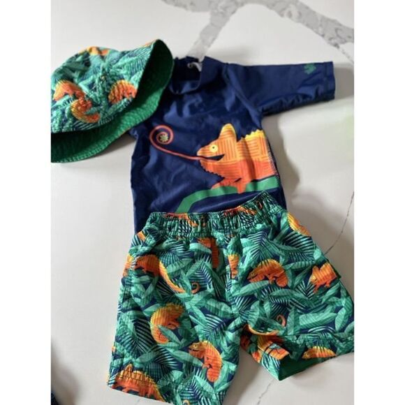 UV SKINZ Toddler Sunwear Trunks Hat Sets and Rash Shirt Sz 12/18 Mo - Picture 2 of 8